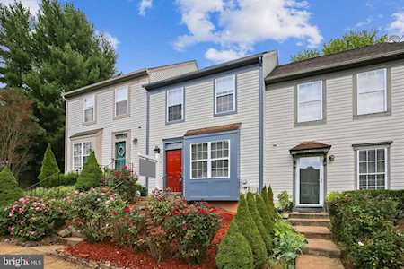 20493 Summersong Ln Germantown, MD 20874