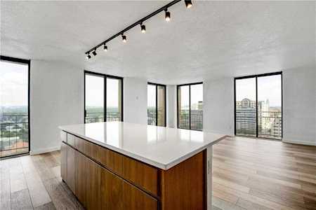 1122 Colorado ST #2102 Austin, TX 78701