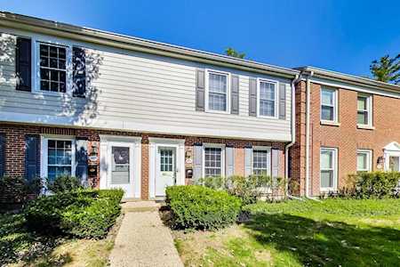1441 Pebblecreek Dr #13-3 Glenview, IL 60025