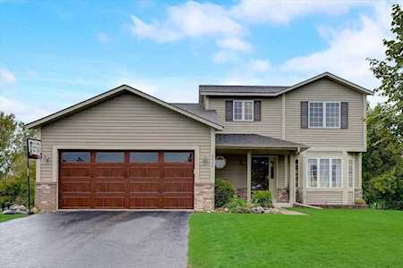 6626 Wildflower Drive S Cottage Grove, MN 55016