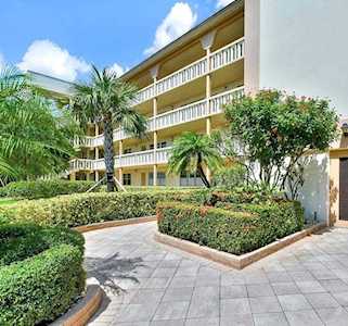 2801 Victoria Way #H3 Coconut Creek, FL 33066