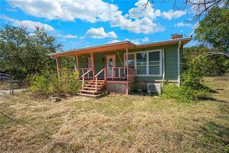 11106 1st ST Jonestown, TX 78645