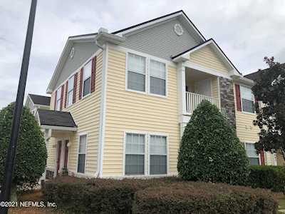 2200 Marsh Hawk Ln Fleming Island, FL 32003
