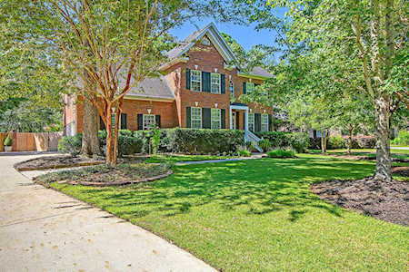 8744 E Fairway Woods Dr North Charleston, SC 29420