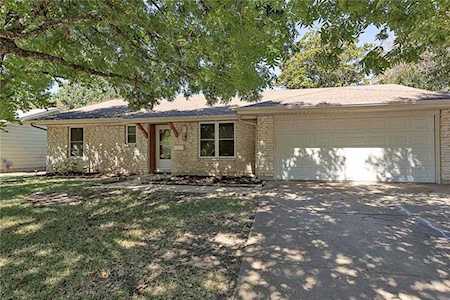 8008 Parkdale DR Austin, TX 78757