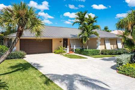 6811 N Calle Del Paz Boca Raton, FL 33433