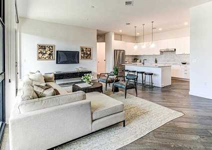800 Embassy DR #603 Austin, TX 78702