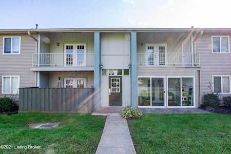 6302 Wisteria View Ln #201 Louisville, KY 40218