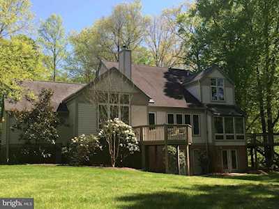 3535 Old Trail Rd Edgewater, MD 21037