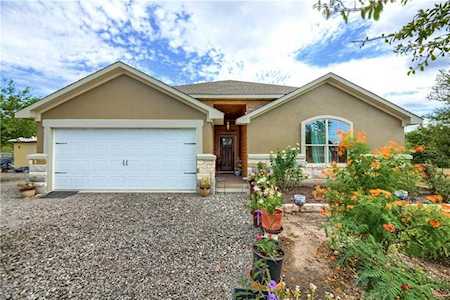 180 Mazatlan DR Del Valle, TX 78617