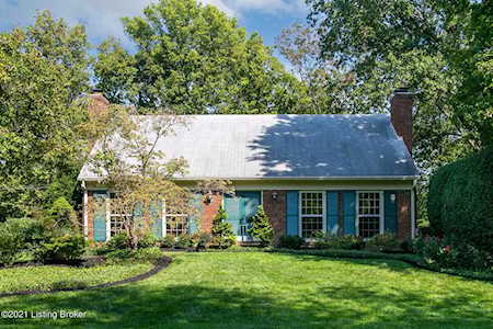 615 Maryhill Ln Louisville, KY 40207