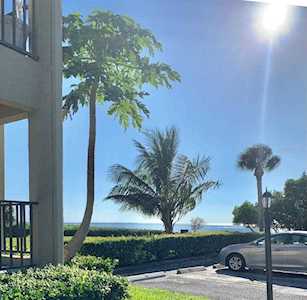 1723 Gulf Rd #201 Tarpon Springs, FL 34689