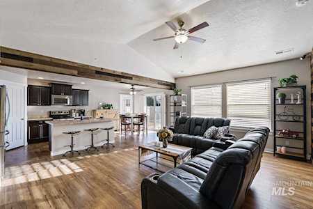 950 N Pine Brook Way Star, ID 83669