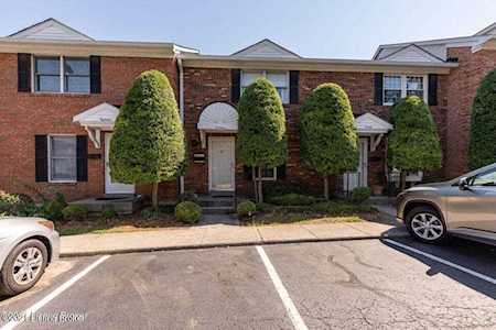 19 Gardiner Ct Louisville, KY 40205