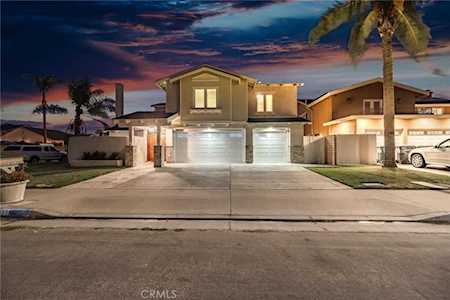 6151 Hamshire Dr Huntington Beach, CA 92647