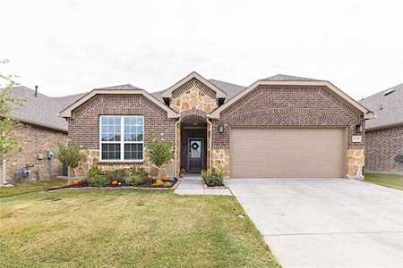 1045 Pinnacle Breeze Drive Fort Worth, TX 76052