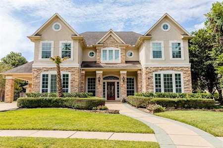 10 Victors Chase Dr Sugar Land, TX 77479