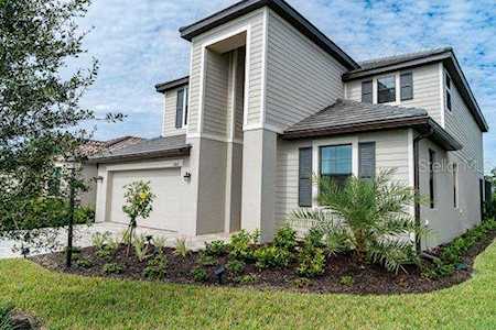 6642 Clairborne Ln Lakewood Ranch, FL 34211