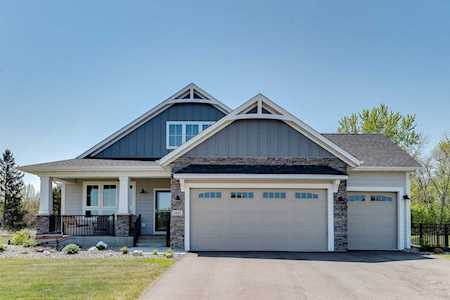 1442 Lee Circle Hudson, WI 54016
