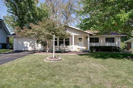55 Forest Crest Dr Chesterfield, MO 63017