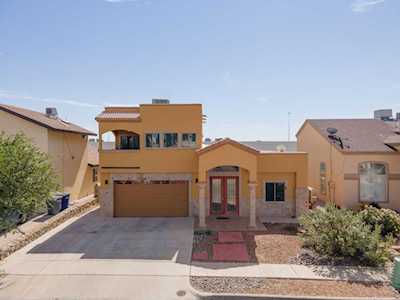 1230 Olga Mapula Dr El Paso, TX 79936