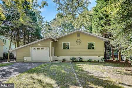 74 Newport Dr Ocean Pines, MD 21811
