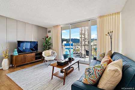 1925 KALAKAUA Avenue #1806 Honolulu, HI 96815