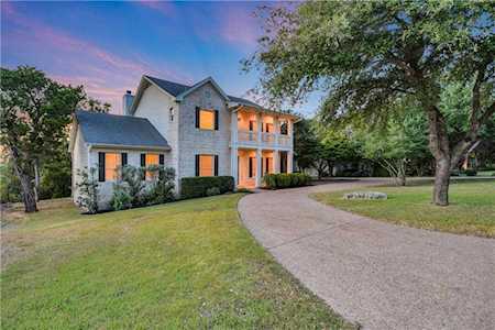 10428 Jennys Jump DR Austin, TX 78733