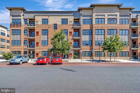 2905 Bleeker St #4-101 Fairfax, VA 22031