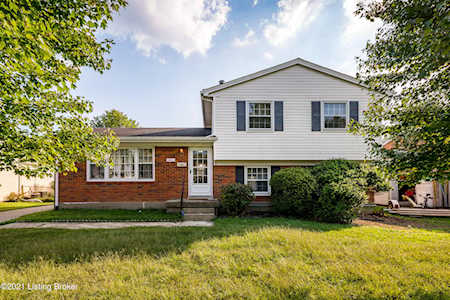 8010 Broadfern Dr Louisville, KY 40291