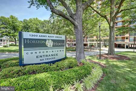 1300 Army Navy Dr #417 Arlington, VA 22202
