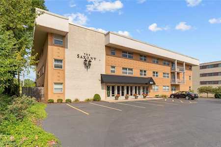8631 Old Bonhomme Rd St Louis, MO 63132