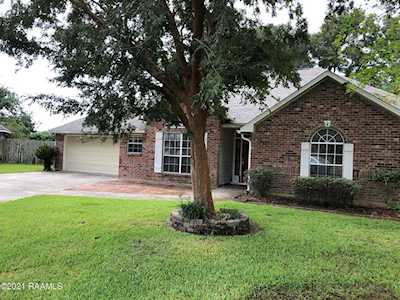 206 Huckleberry Drive Lafayette, LA 70508