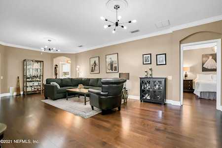 4480 Deerwood Lake Pkwy Jacksonville, FL 32216