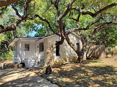 10708 Crestview DR Jonestown, TX 78645