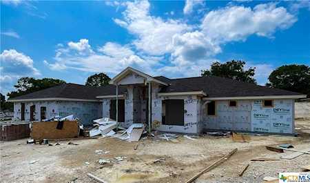 5006 Rocky Creek Dr Nolanville, TX 76559