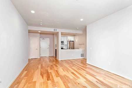 335 Berry Street #402 San Francisco, CA 94158