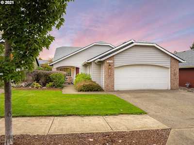 18370 SW 135th Ter Tualatin, OR 97062
