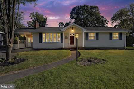 514 Red Oak Dr Severna Park, MD 21146