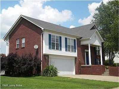 1214 Evergreen Way Simpsonville, KY 40067