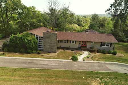 615 Narrows Rd Shelbyville, TN 37160