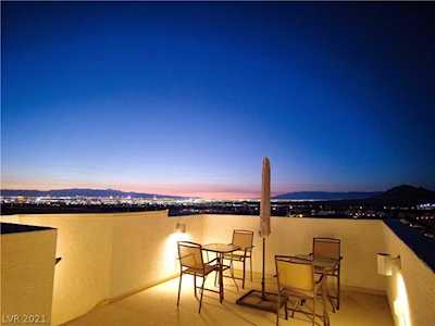 136 Campbelltown Ave Henderson, NV 89015