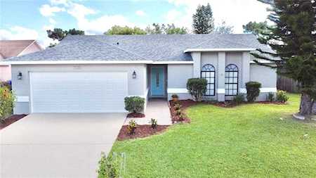 1626 Bent Oak Ct Kissimmee, FL 34744