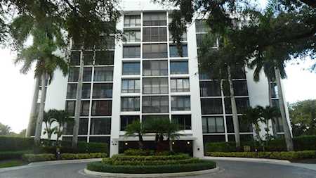 7819 Lakeside 842 Boulevard #842 Boca Raton, FL 33434