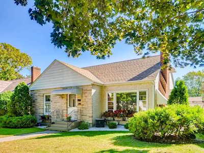 958 Montana Avenue W Saint Paul, MN 55117