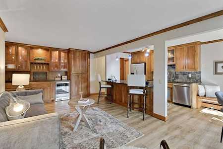 4424 Cedar Lake Road S #4 Saint Louis Park, MN 55416