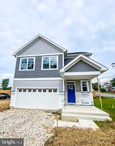 6404 Benton Oak Ct Linthicum Heights, MD 21090