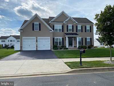 606 Glen Mare Dr E Middletown, DE 19709