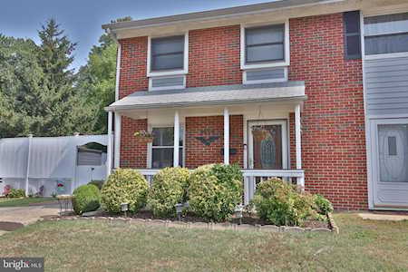 8559 Neptune Dr Pasadena, MD 21122