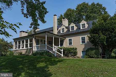 22493 Polecat Hill Rd Middleburg, VA 20117